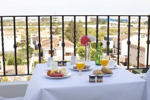 Superior Double Room, 1 Queen Bed | Balcony