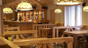 Restaurant - Landhaus Hotel (Brovary)