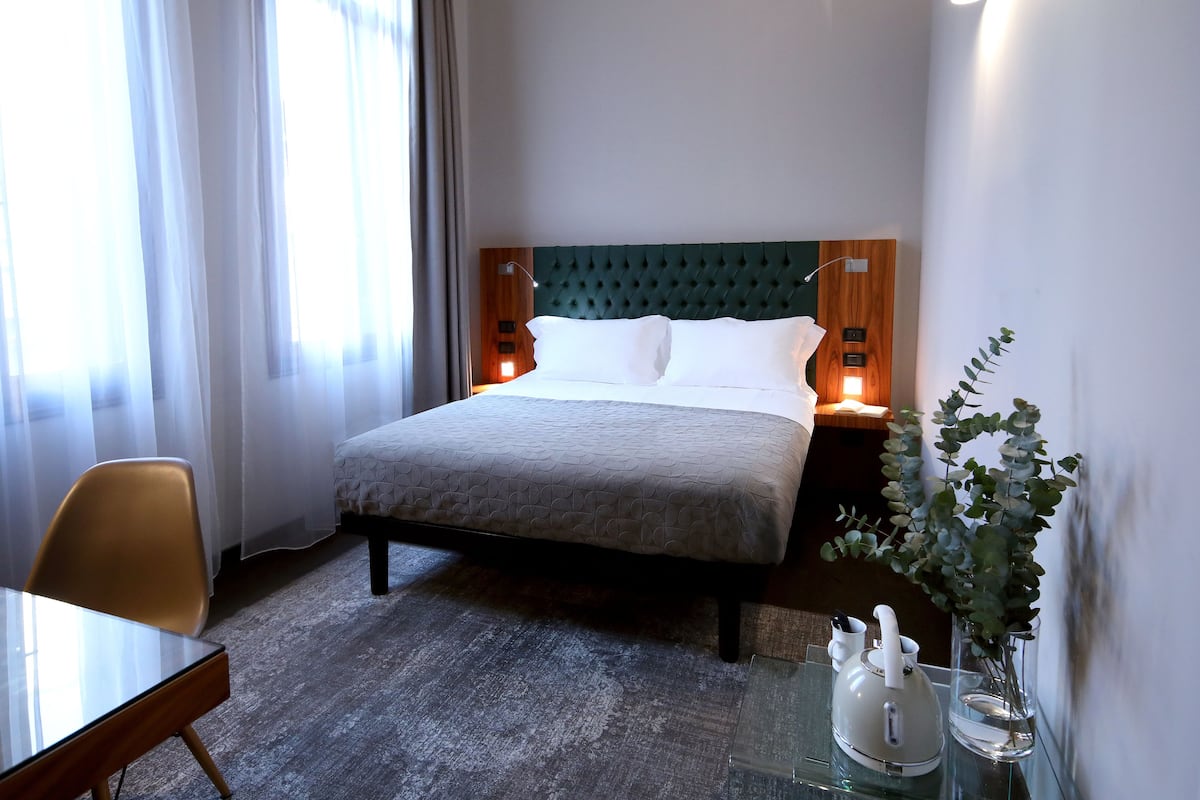 Comfort Double Room | Bar mini, meja, seterika/papan seterika, katil bayi/kot (percuma)