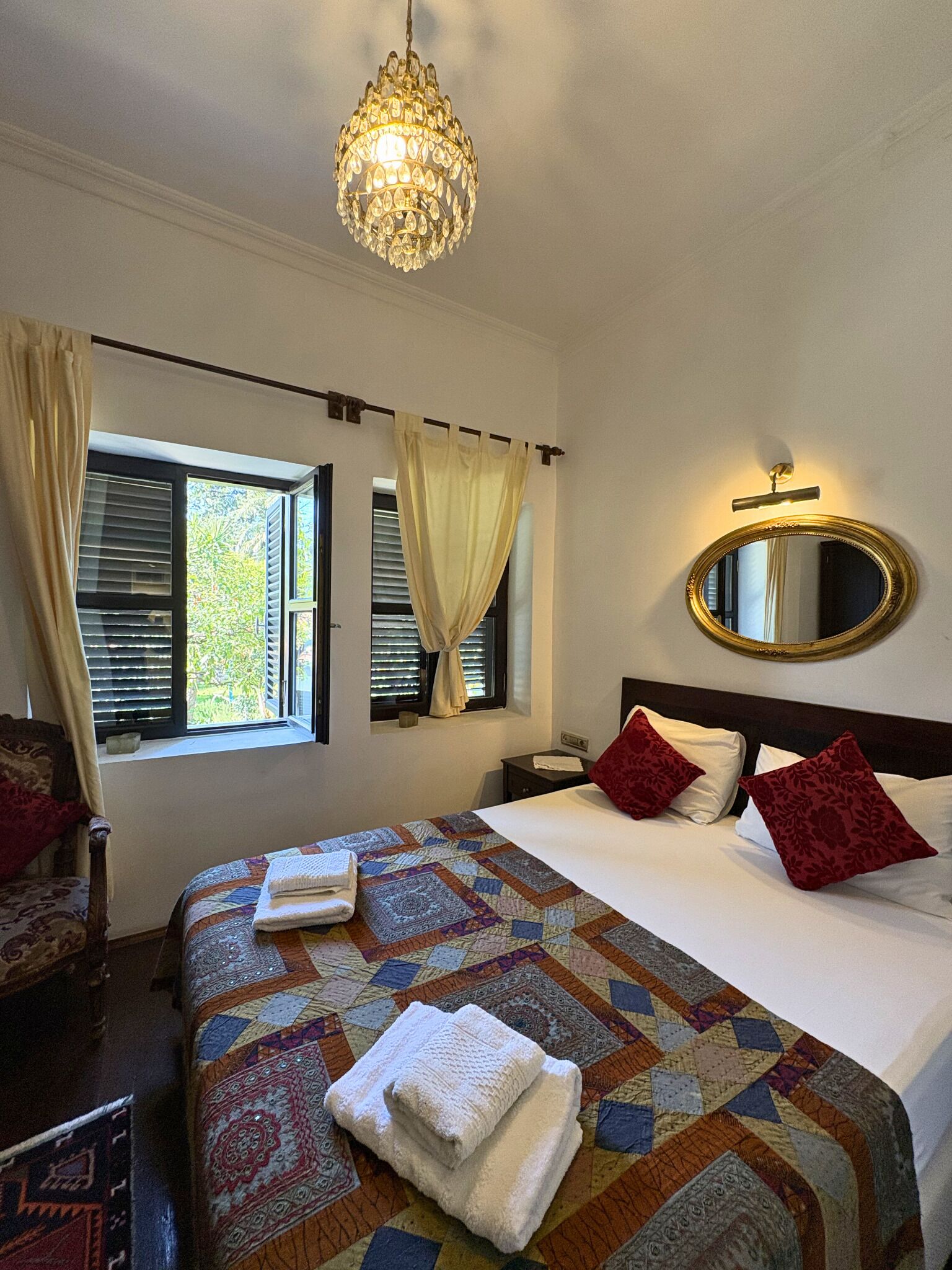 Double Room | Premium bedding, desk, soundproofing, free WiFi