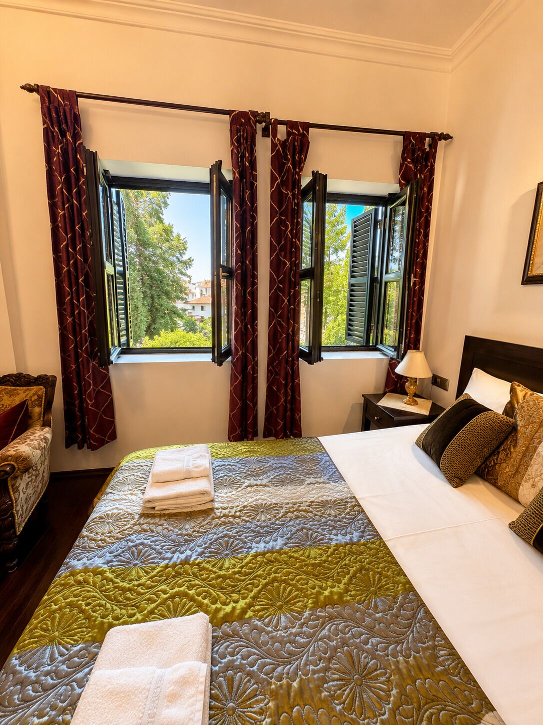 Classic Double Room