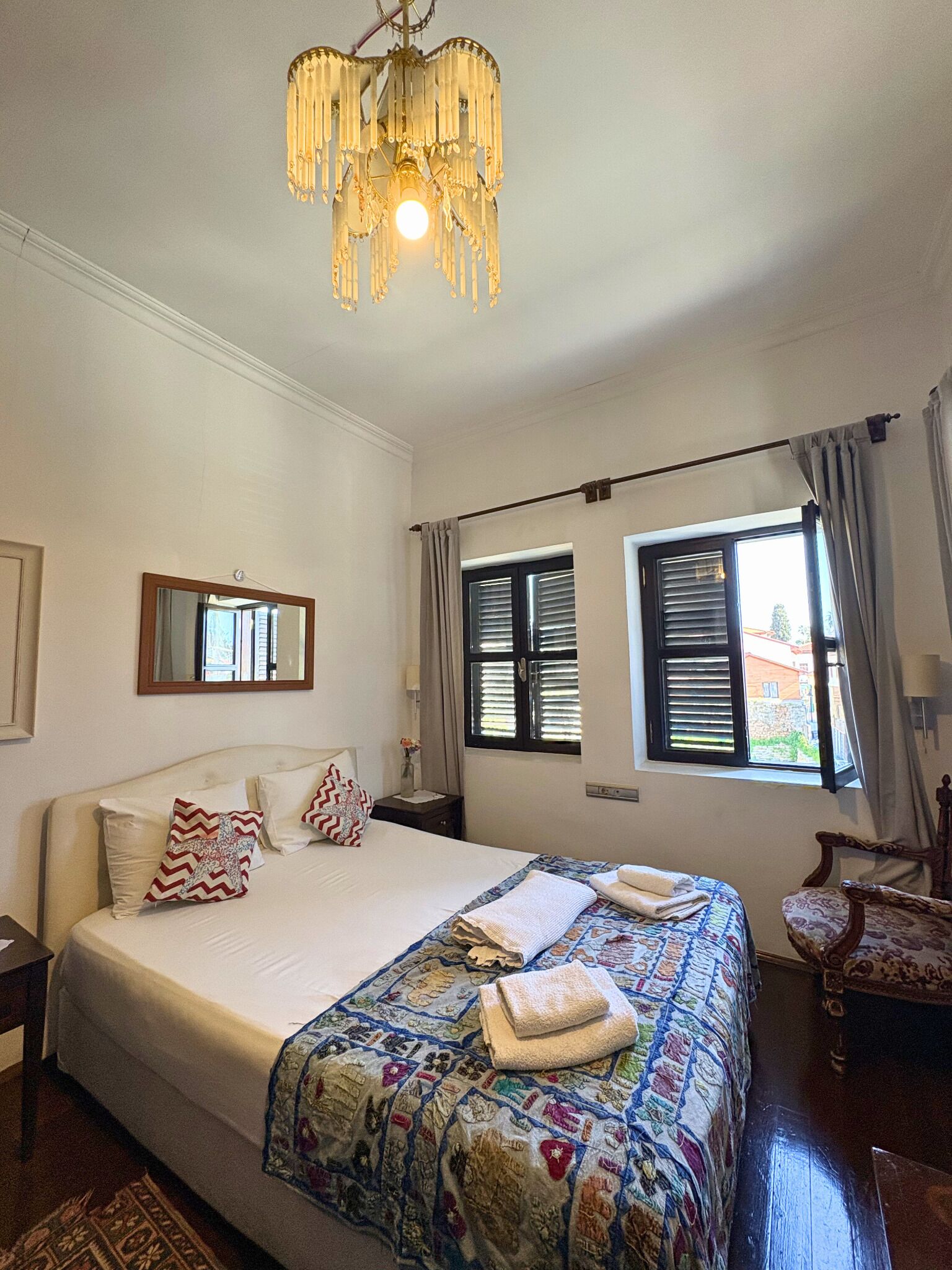 Superior Double Room, 1 Queen Bed | Premium bedding, desk, soundproofing, free WiFi