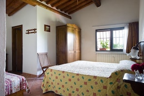 Apartment | 1 Schlafzimmer, Bügeleisen/Bügelbrett, kostenloses WLAN, Bettwäsche