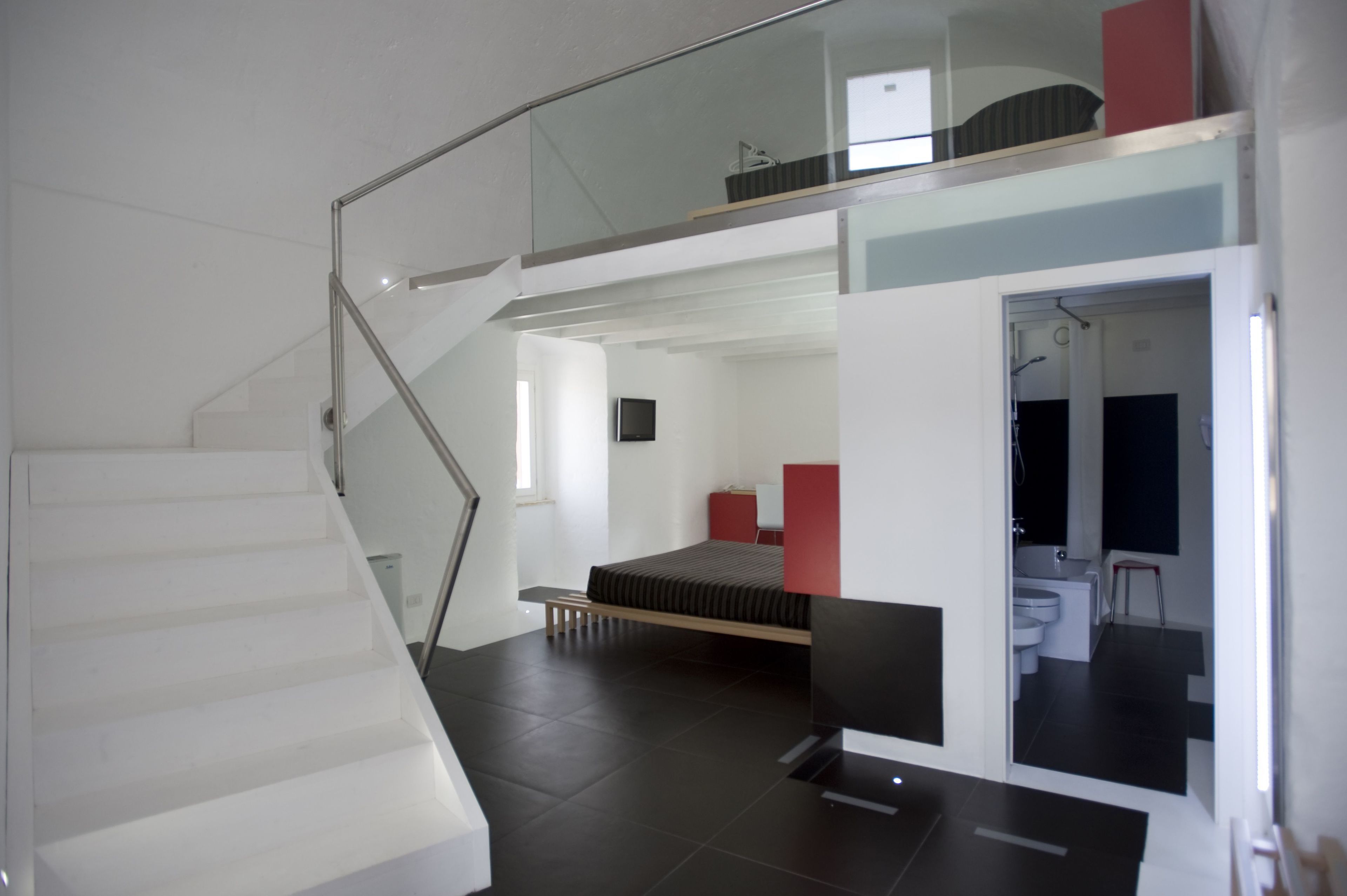 superior quadruple room | minibar, in-room safe, desk, soundproofing