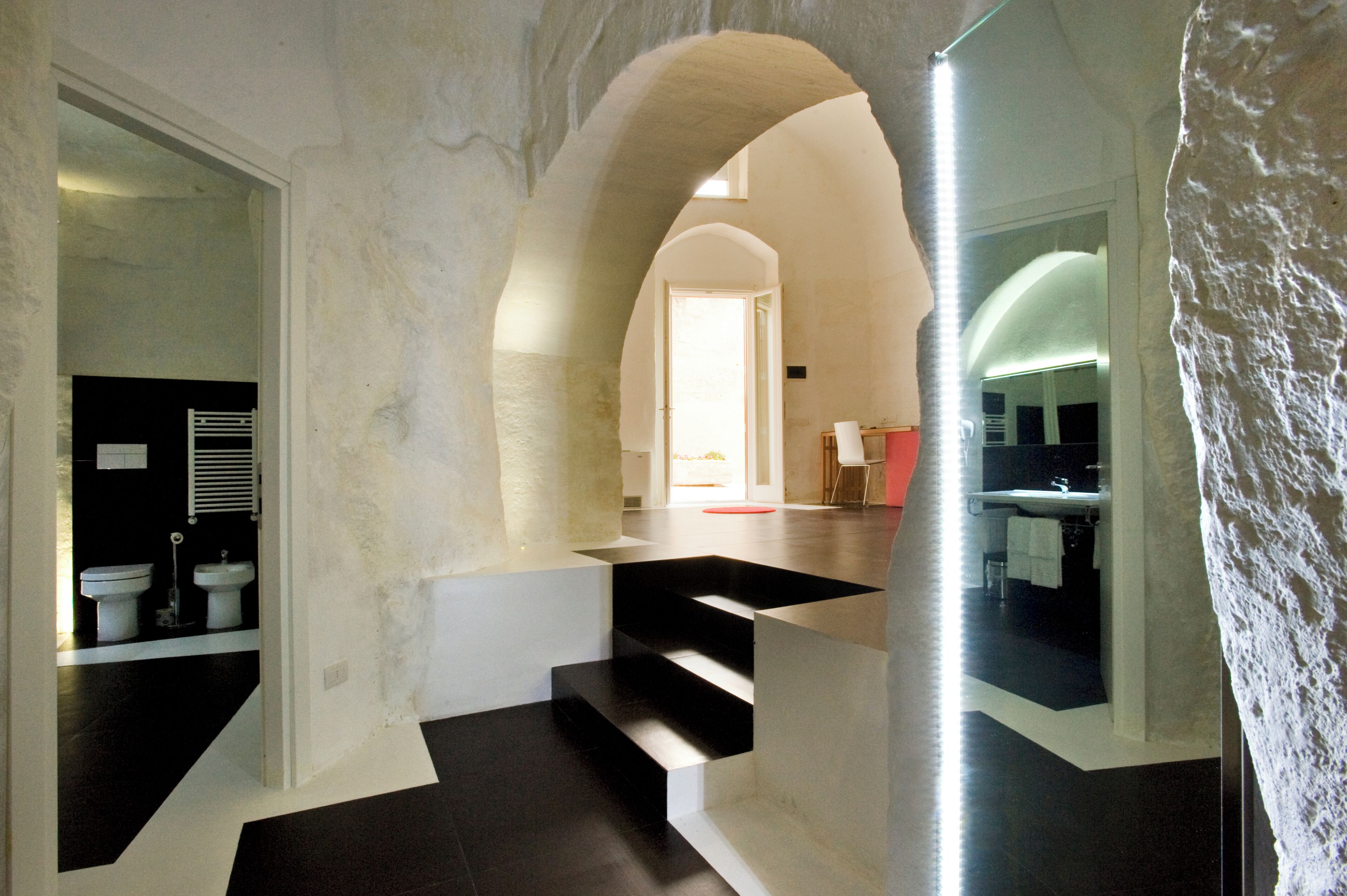 minibar, in-room safe, desk, soundproofing