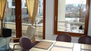 Apartment (for 3 persons) | In-room dining