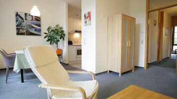 Apartment (for 4 persons) | Living room | TV