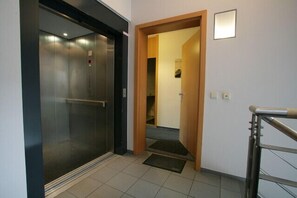 Interior - Apartment Engel (Berlin)