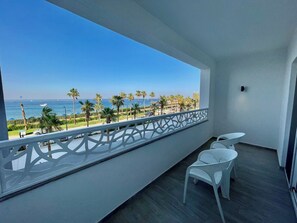 Deluxe Double Room, Sea View | Terrace/patio - Porto Sokhna Hotel & Spa (Ataqah)