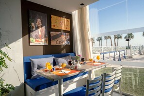 2 restaurants; breakfast, lunch, and dinner served - Porto Sokhna Hotel & Spa (Ataqah)