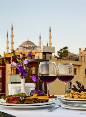 Bar (on property) - GLK PREMIER The Home Suites & Spa - Boutique Class (Istanbul)