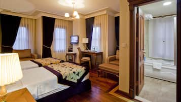 Ropa de cama de alta calidad y minibar