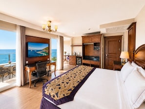 Premier Room, Balcony, Sea View | Premium bedding, minibar, in-room safe, desk - GLK PREMIER The Home Suites & Spa - Boutique Class (Istanbul)