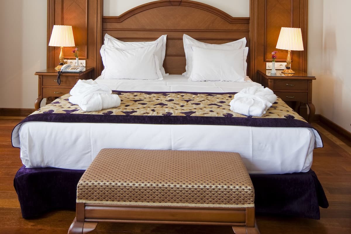 1 bedroom, premium bedding, minibar, in-room safe