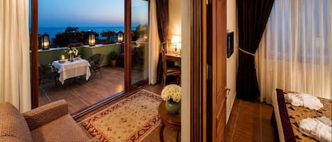 Executive Suite, Balcony, Sea View (King Bed with Sofabed) | Premium bedding, minibar, in-room safe, desk