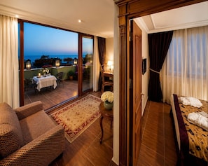 Executive Suite, Balcony, Sea View (King Bed with Sofabed) - GLK PREMIER The Home Suites & Spa - Boutique Class (Istanbul)