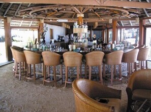 بار (في المنشاة)