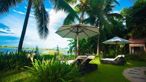 Terrace/patio - Vinh Hung Riverside Resort & Spa (Da Nang)