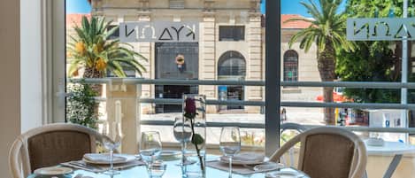 Baari (majoituspaikassa)