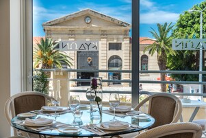 Μπαρ (στο κατάλυμα)