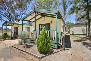 2 Bedroom Cabin | 露台