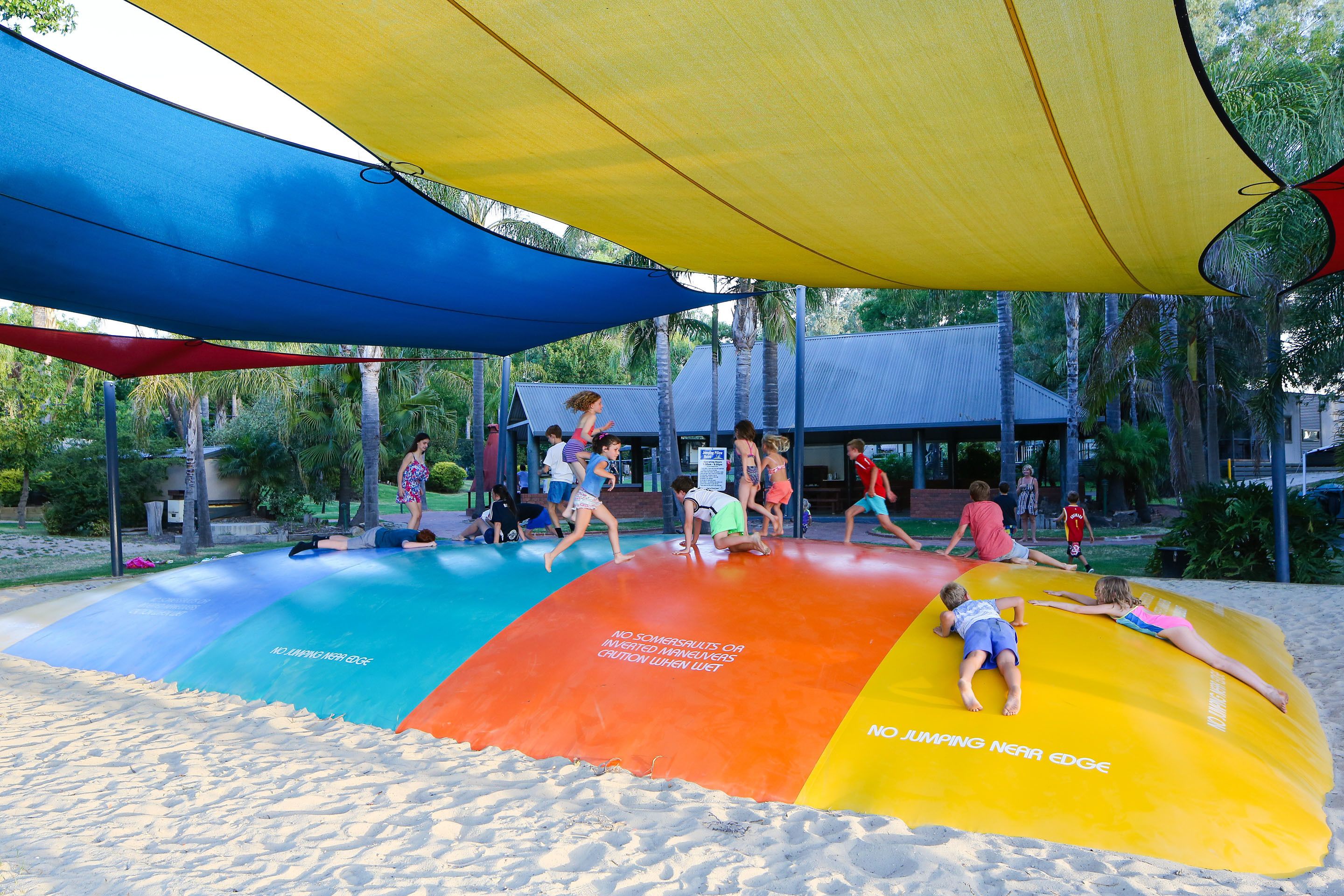 儿童活动区 - 室内