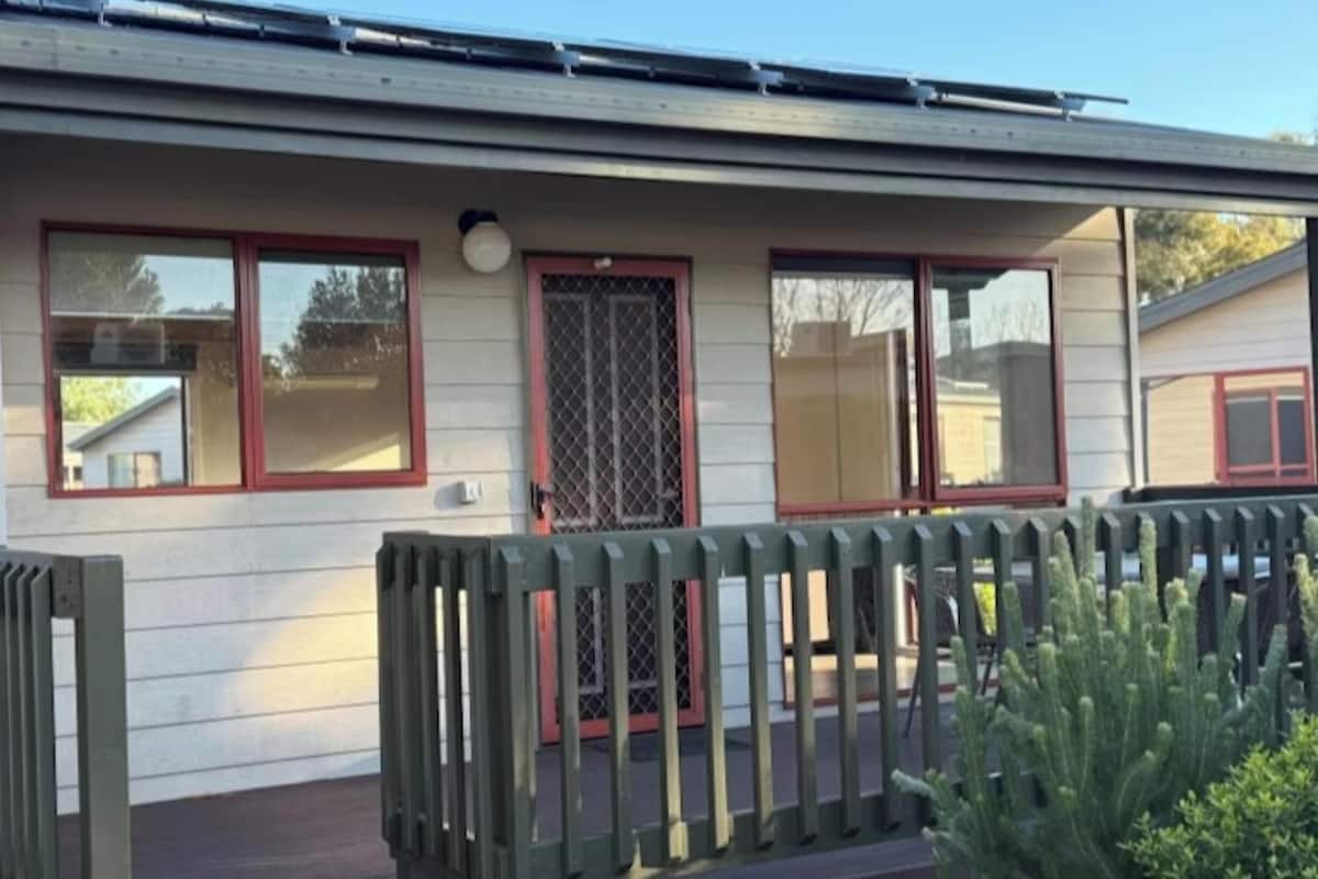 Superior 3 Bedroom Cabin | Terrace/patio