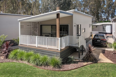 Fachada. Discovery Parks - Echuca