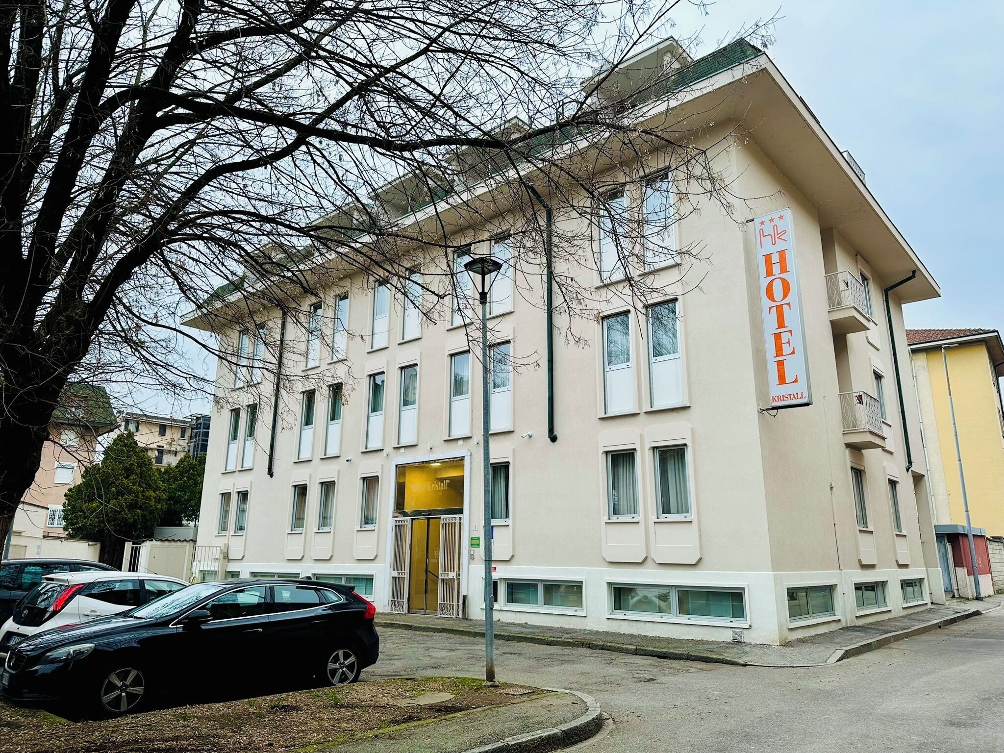 숙박 시설 정면