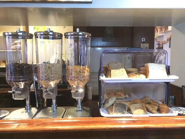 Daily buffet breakfast (EUR 10 per person)