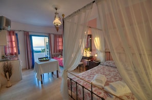 Superior Room | Private kitchenette