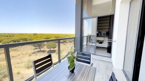 Apartment, 2 Bedrooms, Partial Sea View (4 adults + 2 children) | Terrace/patio - Leo Deluxe Punta Umbría (Punta Umbría)