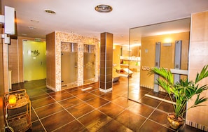Sauna, hot tub, body treatments, aromatherapy, hot stone massages - Leo Deluxe Punta Umbría (Punta Umbría)