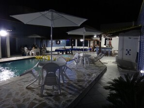 Piscina a l'aire lliure 