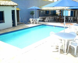 Piscina a l'aire lliure 
