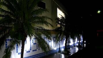 Fachada da propriedade