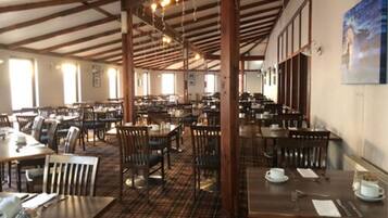 Daily buffet breakfast (GBP 12.50 per person)