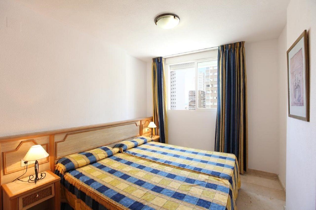 Caja de seguridad en la habitación y wifi gratis 