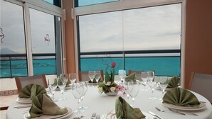 Unclassified image, 4 of 52, button - Hotel La Familia Gallo Rojo (El Campello)