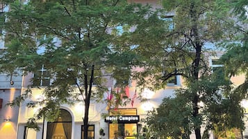 Facciata della struttura