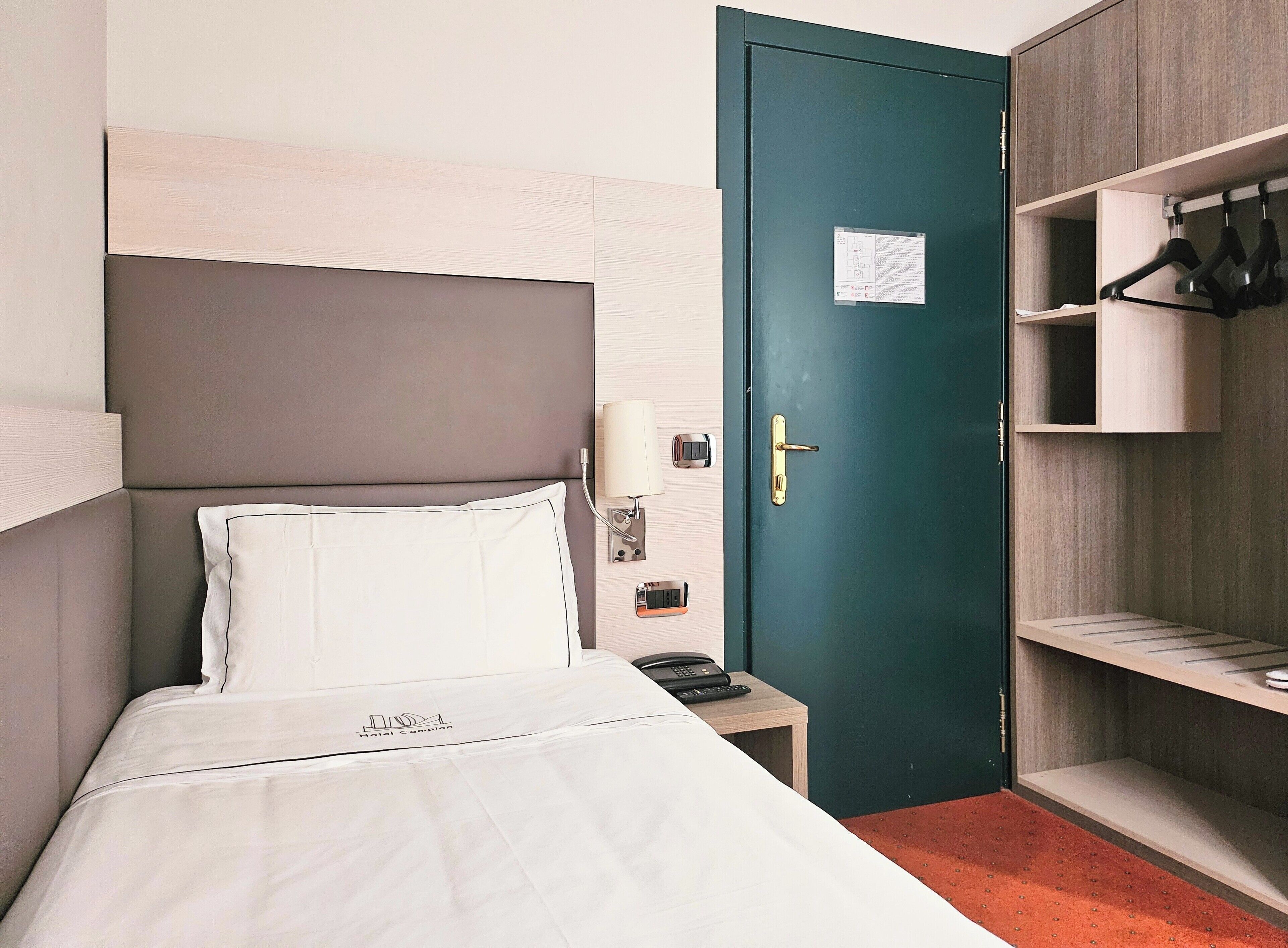 Single Room | Premium bedding, down comforters, pillowtop beds, minibar