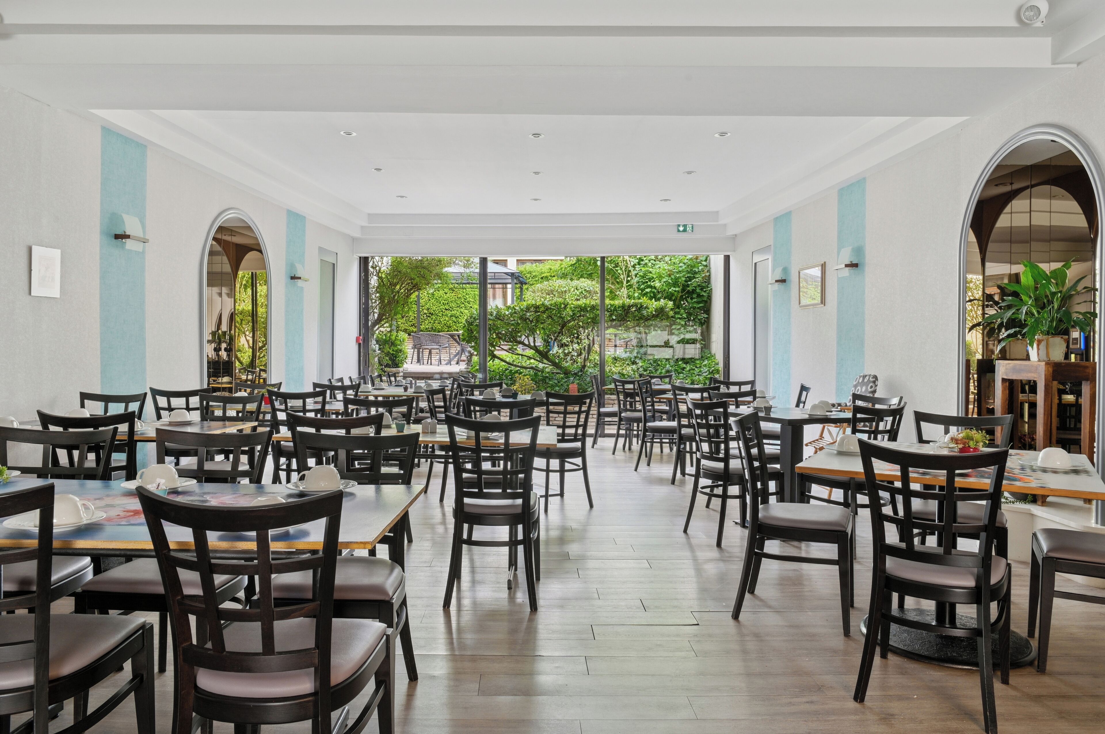 daily buffet breakfast (eur 14.50 per person)