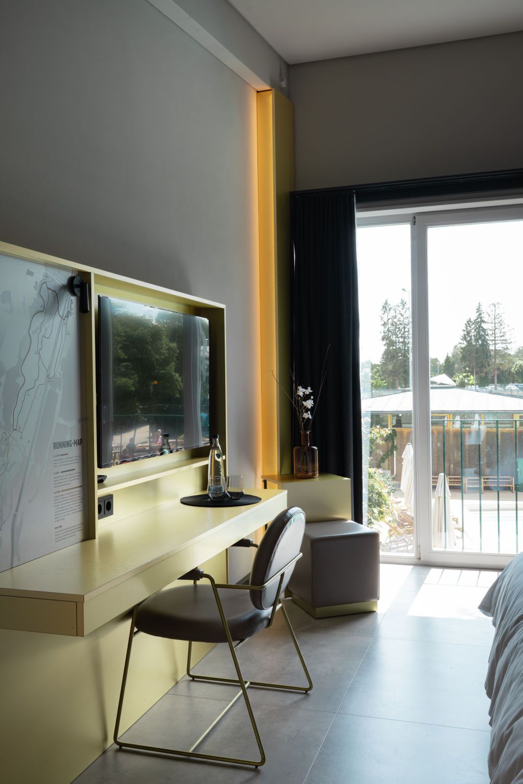 Photo - Scheck Hotel