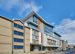 숙박 시설 정면