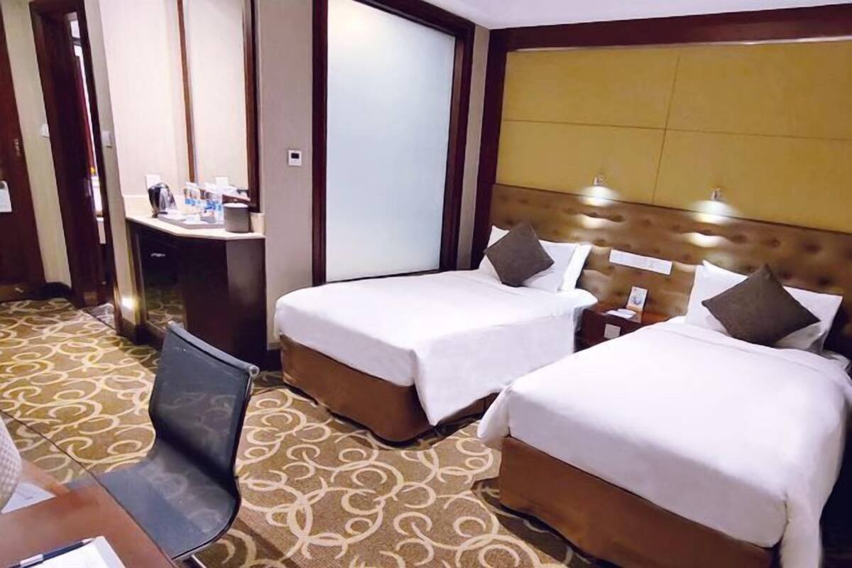 In-room safe, desk, rollaway beds, free WiFi