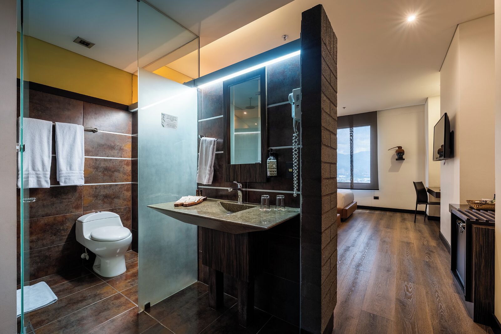 Foto - Diez Hotel Categoría Colombia