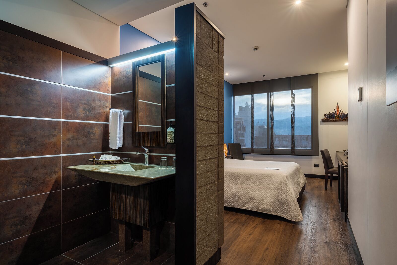 Foto - Diez Hotel Categoría Colombia