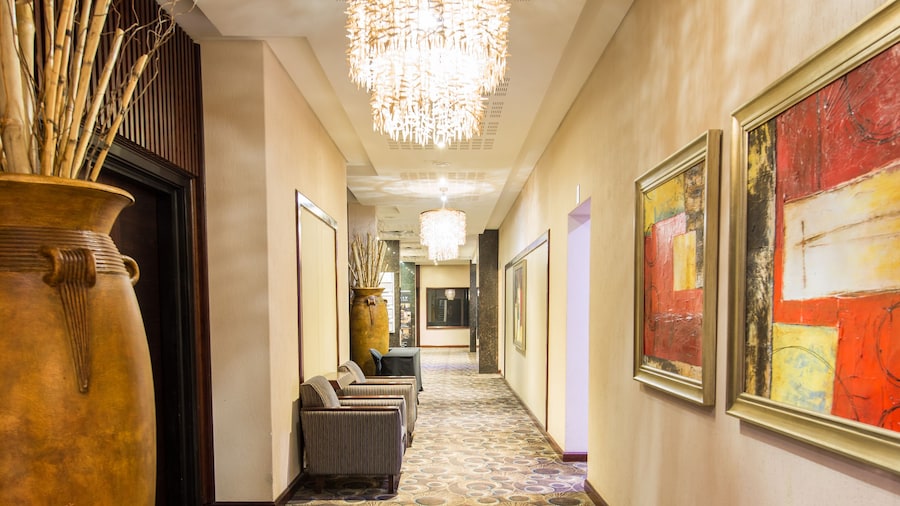 Premier Hotel OR Tambo