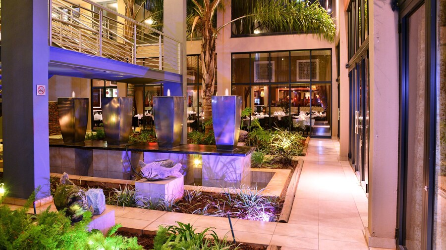 Premier Hotel OR Tambo