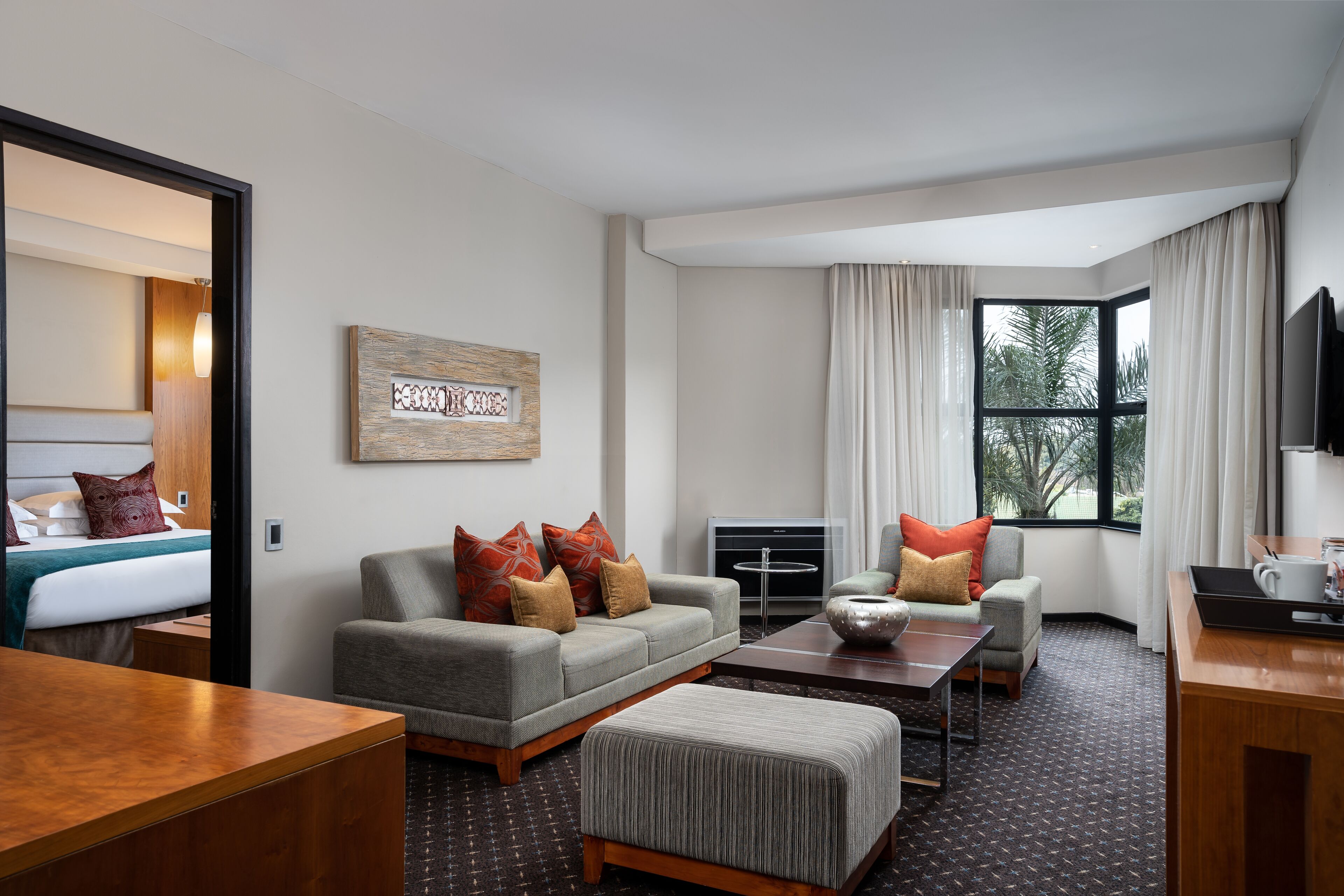 suite | 1 bedroom, premium bedding, down duvets, select comfort beds